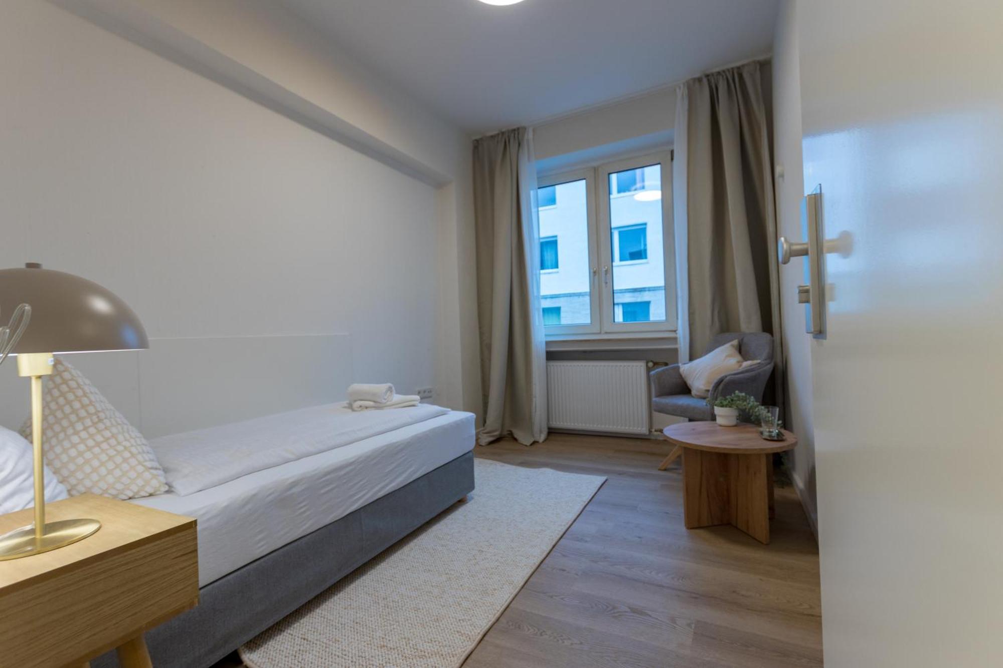 Hotel Dörenkamp by Vivere Stays Düsseldorf Eksteriør billede