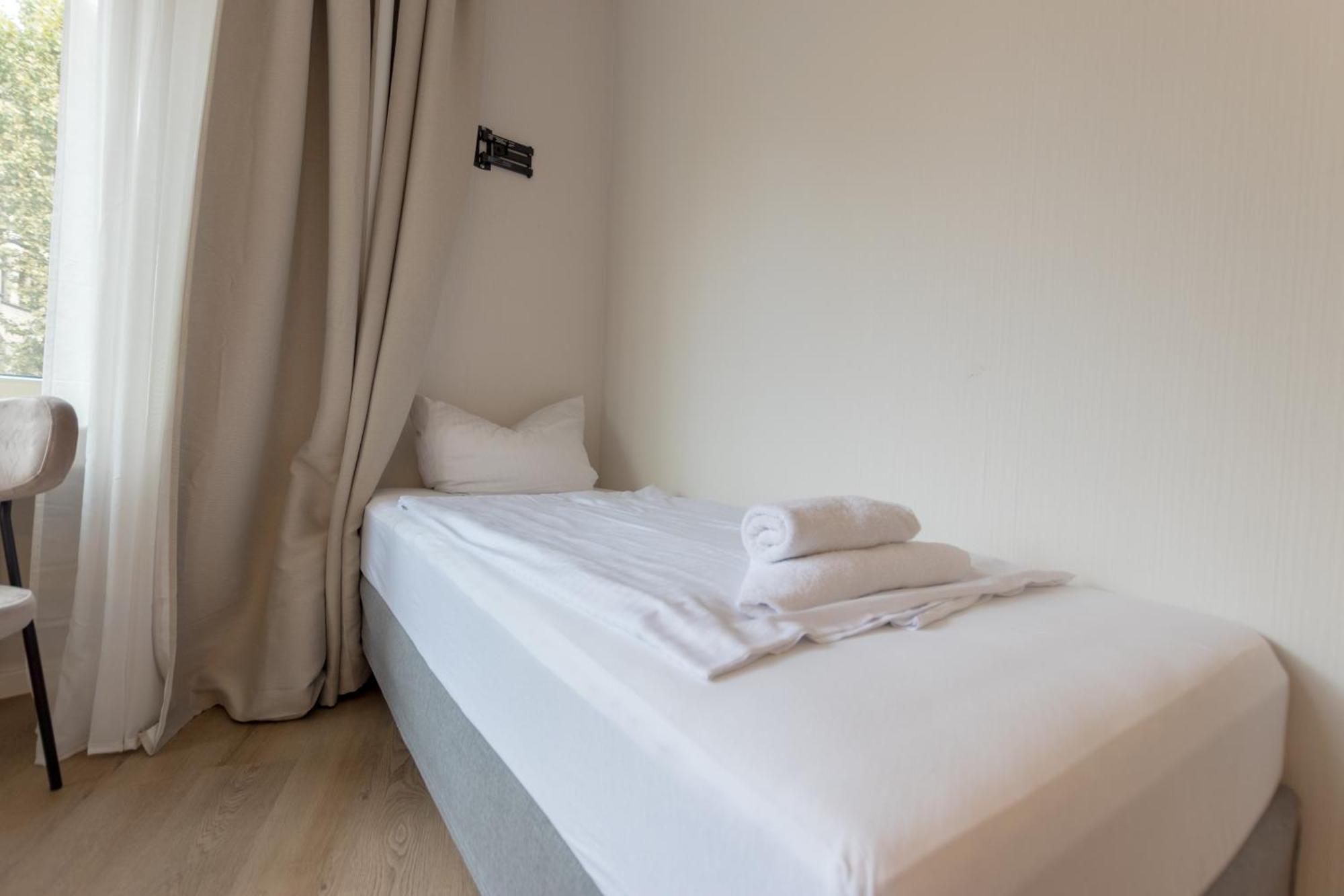 Hotel Dörenkamp by Vivere Stays Düsseldorf Eksteriør billede